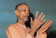 Swamiji sings Ave Maria